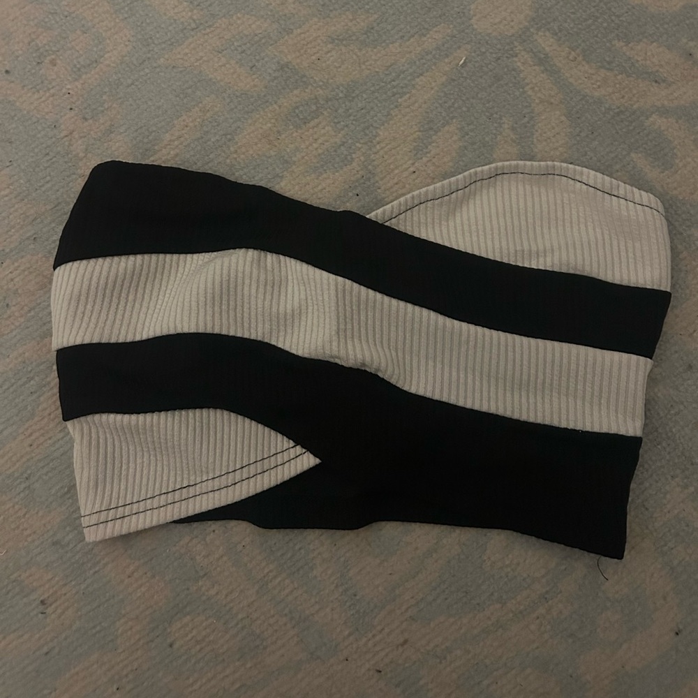 Black and Gray Strapless Top
